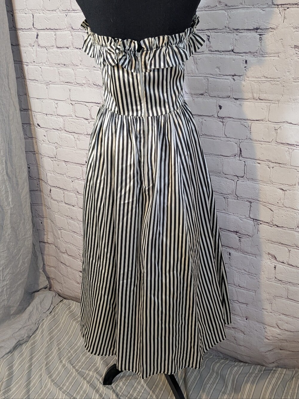 Vintage Gunne Sax Dress - Picture 3 of 5